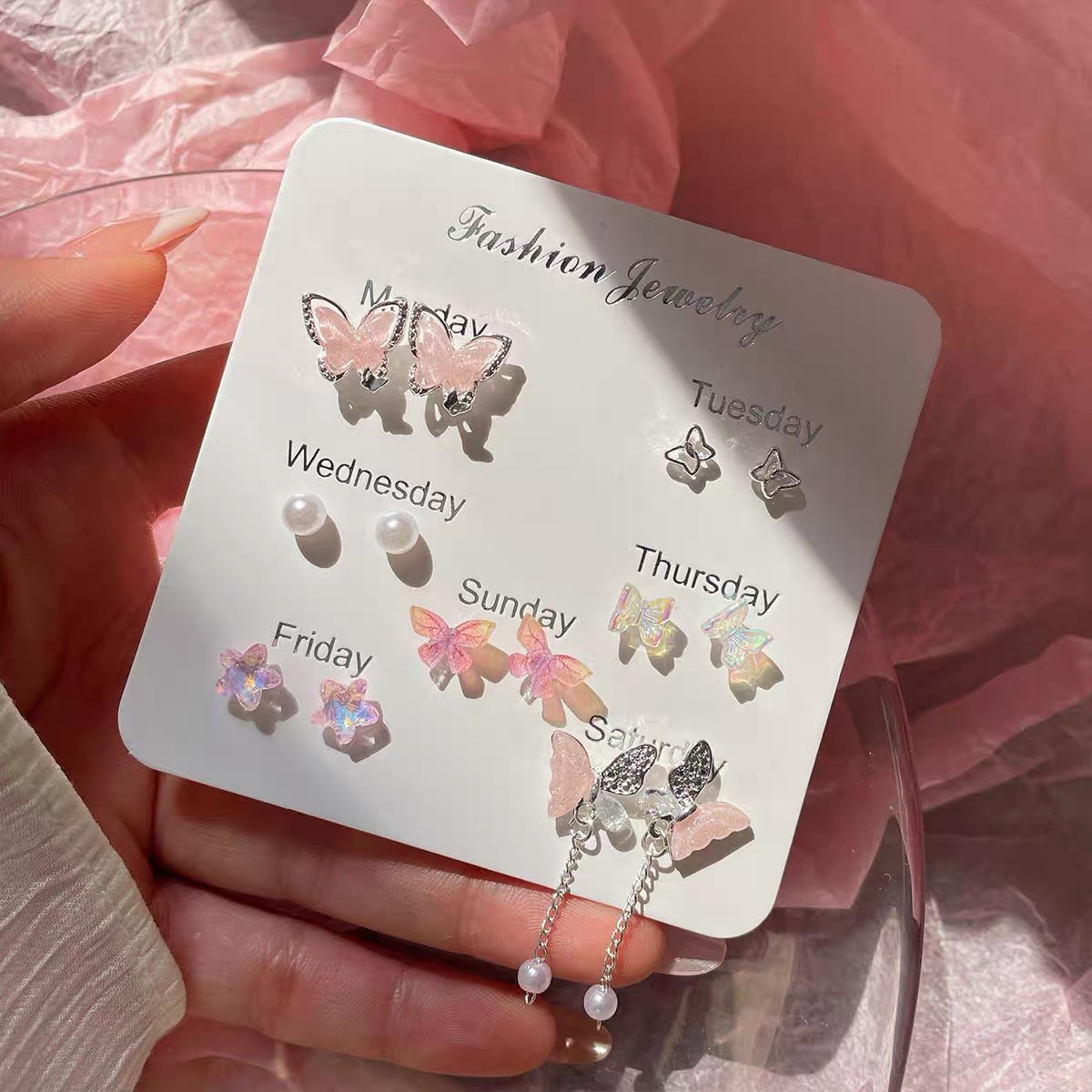 7 Days Butterfly & Pearl Earrings Set 🦋